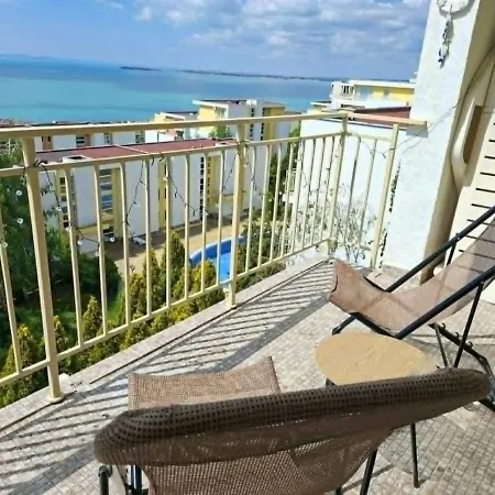 Waves & Pines - Sea View Escape In Sveti Vlas Апартамент Елените