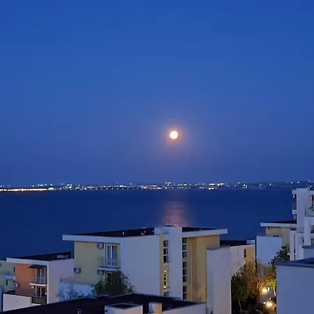Waves & Pines - Sea View Escape In Sveti Vlas Елените